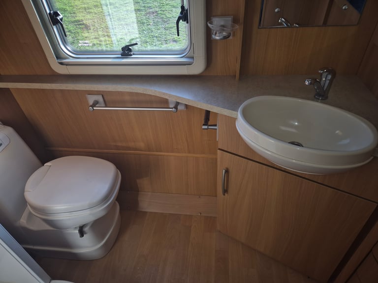 Swift challenger 2007 4 berth