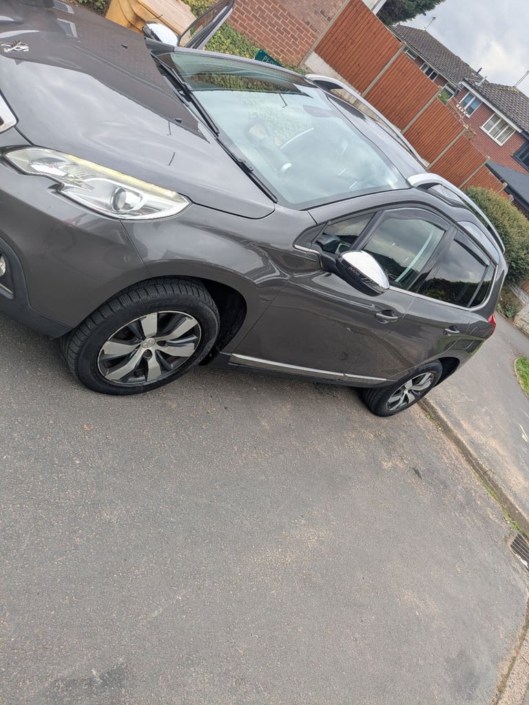 Peugeot, 2008, Hatchback, 2014, Manual, 1560 (cc), 5 doors