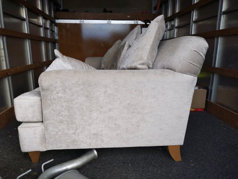 Second-Hand Sofas, Couches & Armchairs for in East Yorkshire Page 4/7 | Gumtree