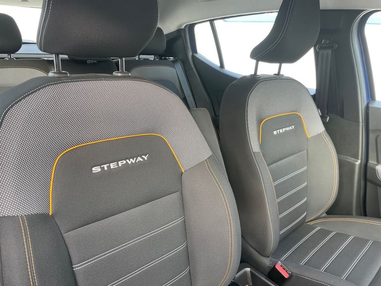2021 Dacia Sandero Stepway Sandero Stepway 1.0 TCe Comfort 5Dr Hatchback Hatchback Petrol Manual