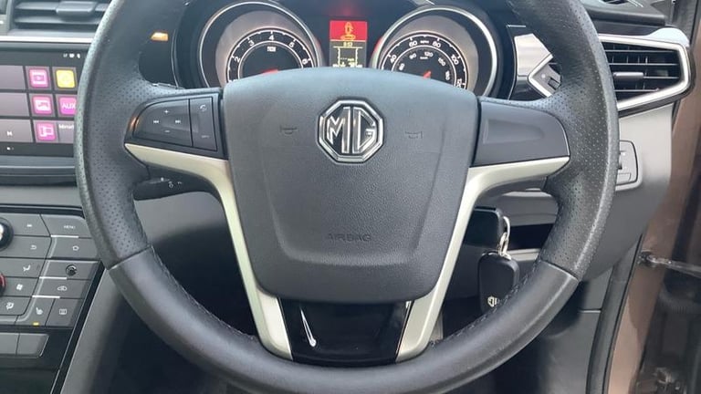 2016 MG GS 1.5 TGI Exclusive 5dr HATCHBACK PETROL Manual