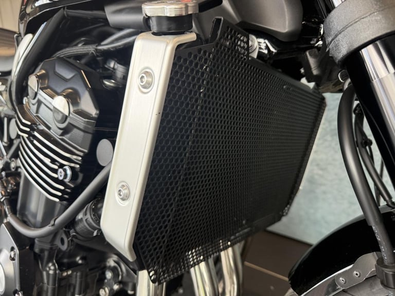 2023 Kawasaki Z900RS – 9,995