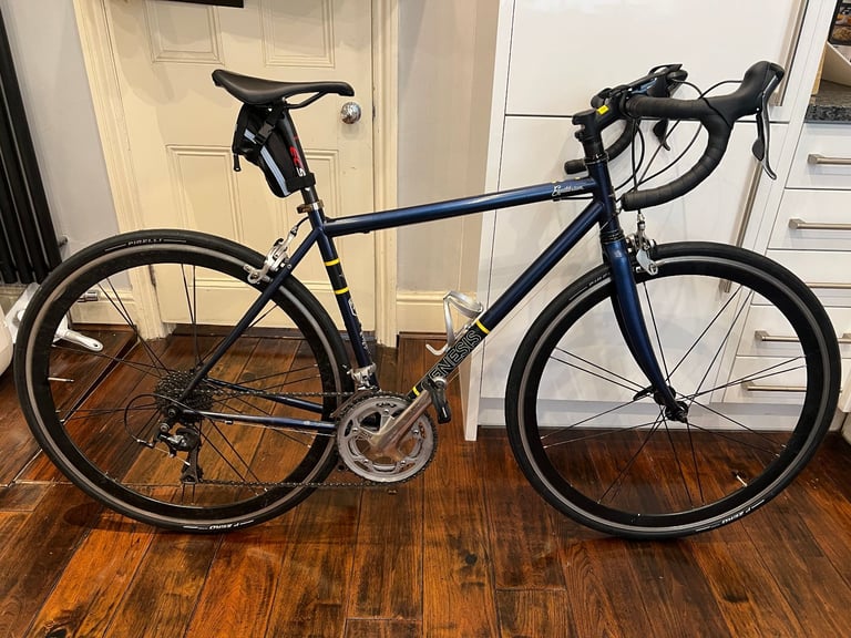 Road Bike - Genesis Equilibrium 52cm steel frame, unisex, endurance geometry