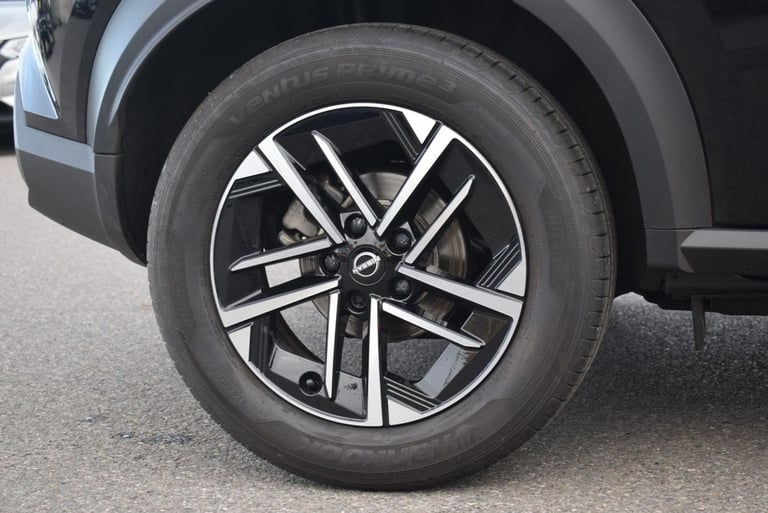 2025 Nissan Juke 1.0 DIG-T N-Connecta SUV 5dr Petrol DCT Auto Euro 6 (s/s) (114 ps) HATCHBACK Pet...