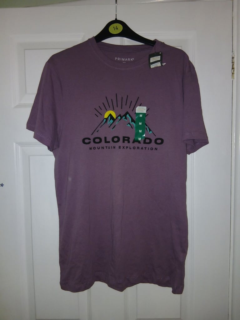 image for 👕 Men’s T-Shirt Bundle – New York City & Colorado Designs (S & M)