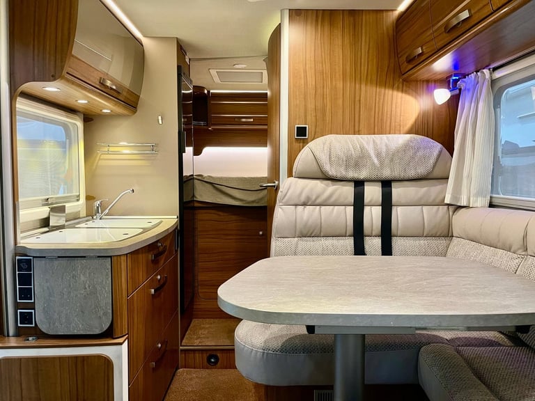 HYMER EXSIS T 414 / LOW PROFILE / 3500KG / 2 BERTH / GARAGE / MOTORHOME 