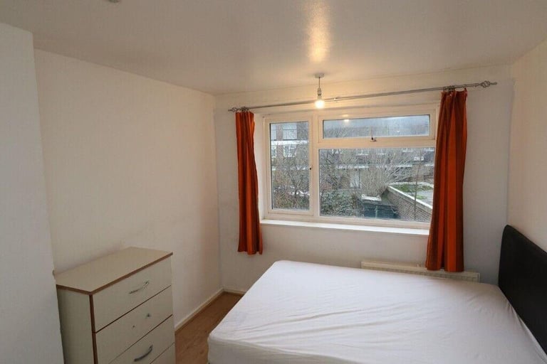  West Ham Beautiful double room available 