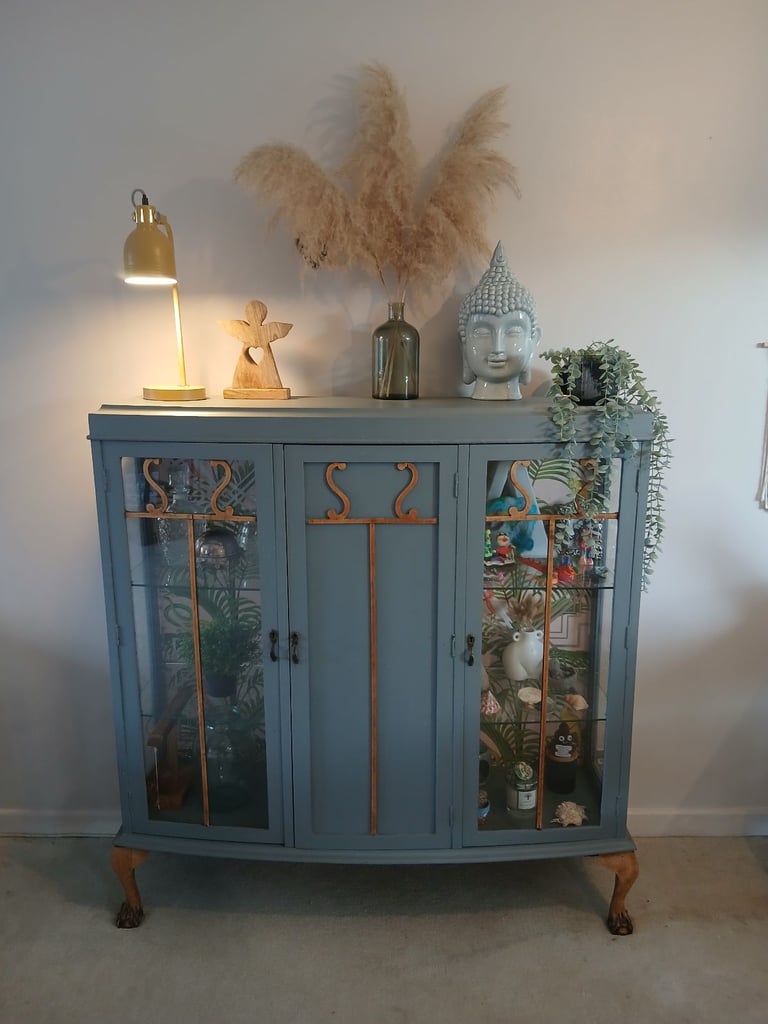 Vintage display cabinet