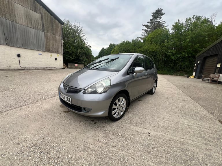 Honda Jazz 1.4 SE Air Con - Walk Around Video