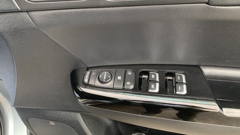 2020 Kia Sportage 1.6 T-GDi GT-Line S SUV 5dr Petrol DCT AWD Euro 6 (s/s) (174 bhp) SUV Petrol Au...