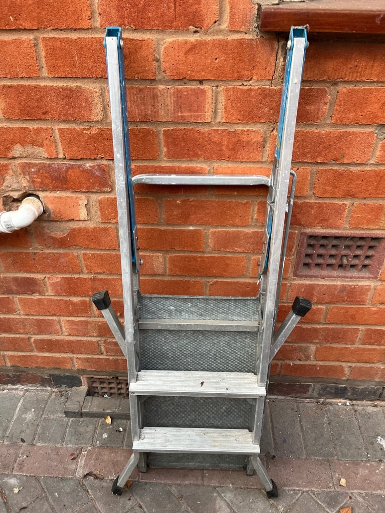 image for Ladder with platform 
