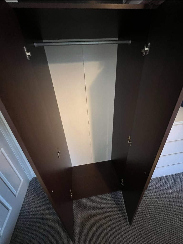 Wardrobe 