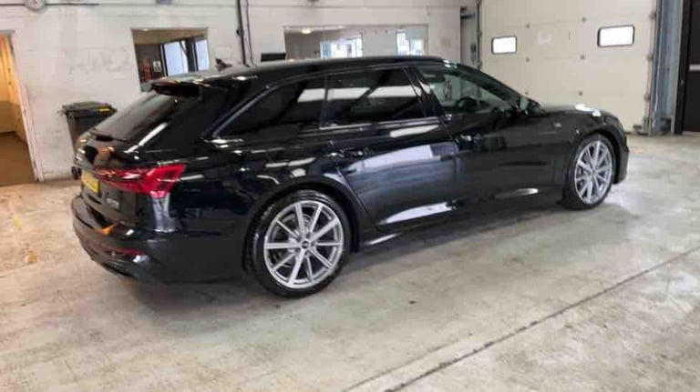 2022 Audi A6 Avant 2.0 TDI 40 Black Edition Estate 5dr Diesel S Tronic quattro Euro 6 (s/s) (2 Es...