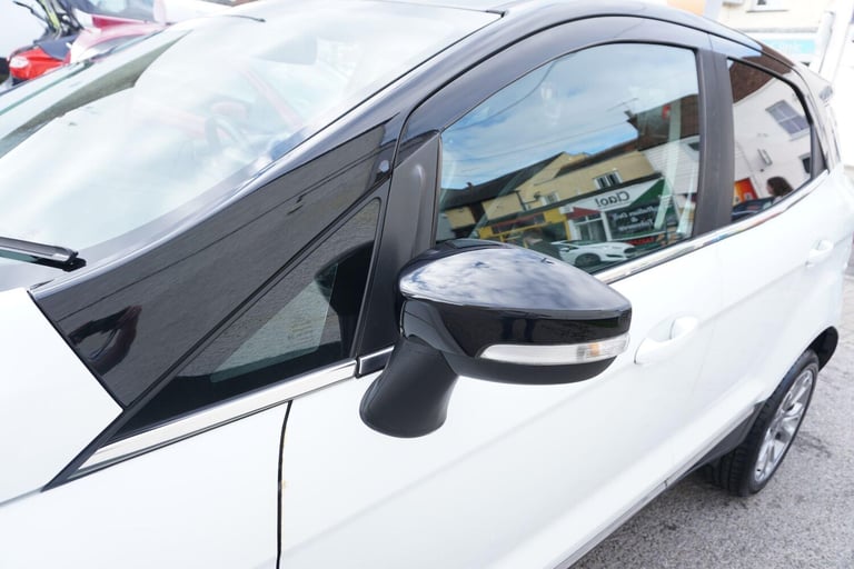 2018 Ford Ecosport 1.0T EcoBoost Titanium Euro 6 (s/s) 5dr HATCHBACK Petrol Manual