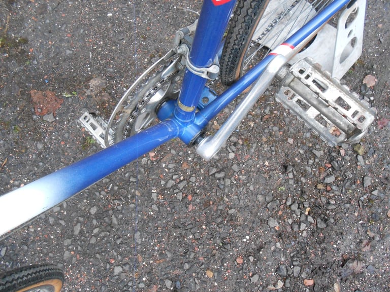 RALEIGH WINNER 10 SPEED ROAD RACING BIKE, RETRO RACER. 1980's.