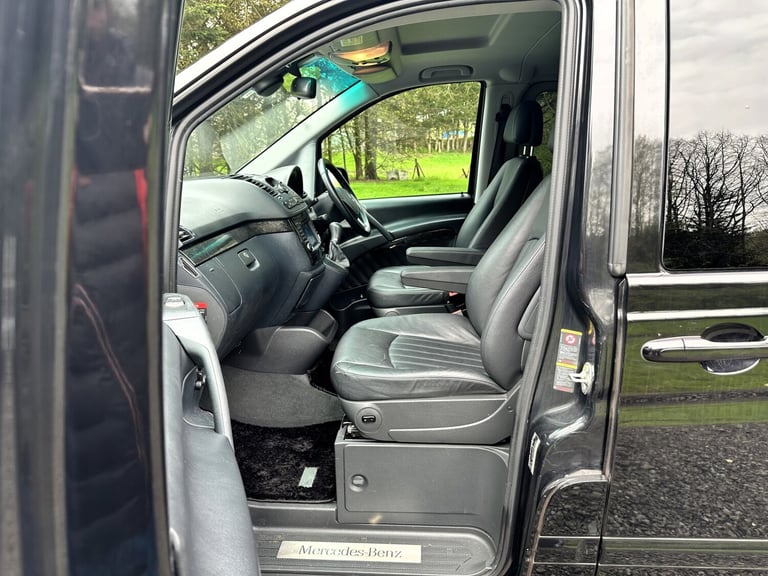 FRESH IMPORT 2013 MERCEDES-BENZ V350 AMBIENTE VIANO 3.5 V6 AUTO ULEZ COMPLIANT
