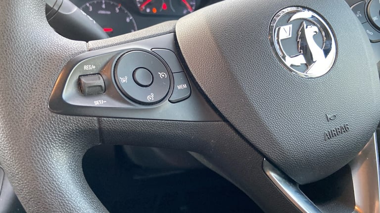 2022 Vauxhall Combo Life 1.5 Turbo D Edition MPV 5dr Diesel Manual 6Spd Euro 6 (s/s) (100 ps) MPV...