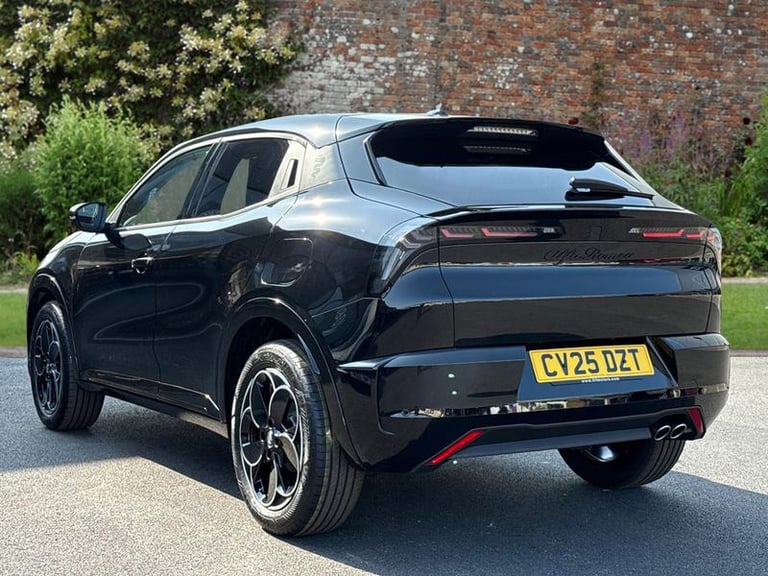 2025 Alfa Romeo Junior 1.2 Turbo Ibrida 5dr Auto Automatic Hatchback Petrol Automatic