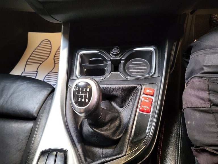 BMW 1 SERIES 118i SPORT