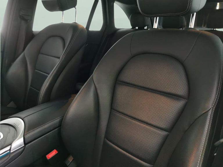 2018 Mercedes-Benz GLC 2.1 GLC250d AMG Line (Premium) SUV 5dr Diesel G-Tronic 4MATIC Euro 6 (s/s)...