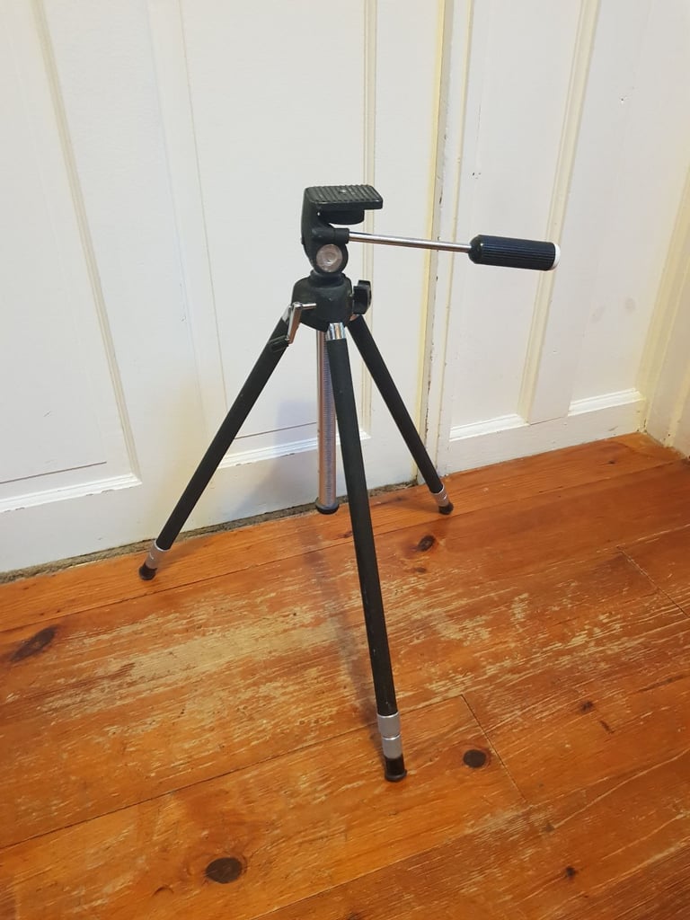 Camera tripod -  130cm / 146cm max