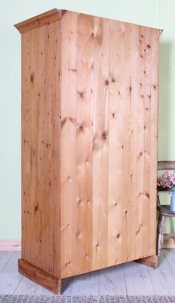 Nationwide Delivery - Old Pine Farmhouse Wardrobe Heavy Solid & Aged Character