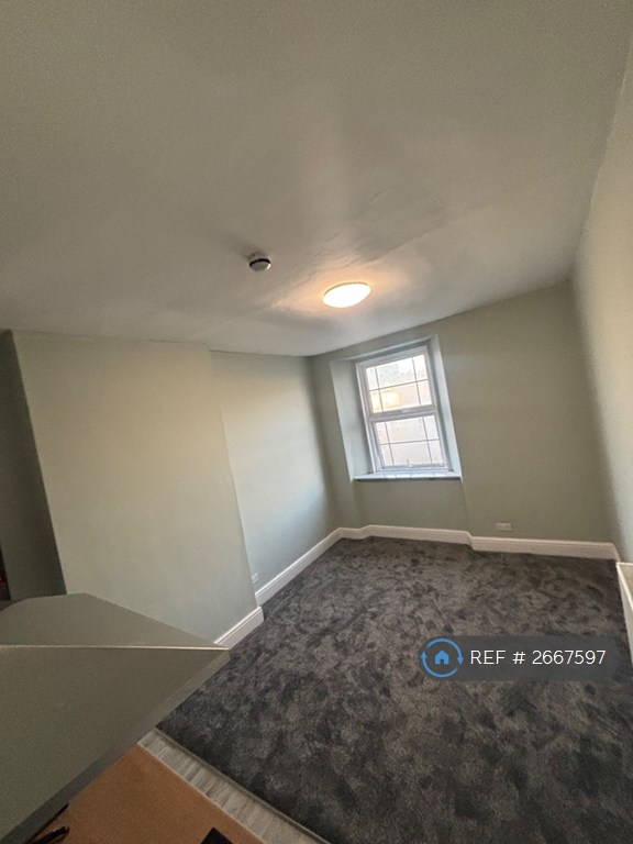 1 bedroom in Elliston Road, Bristol, BS6 (#2667597)