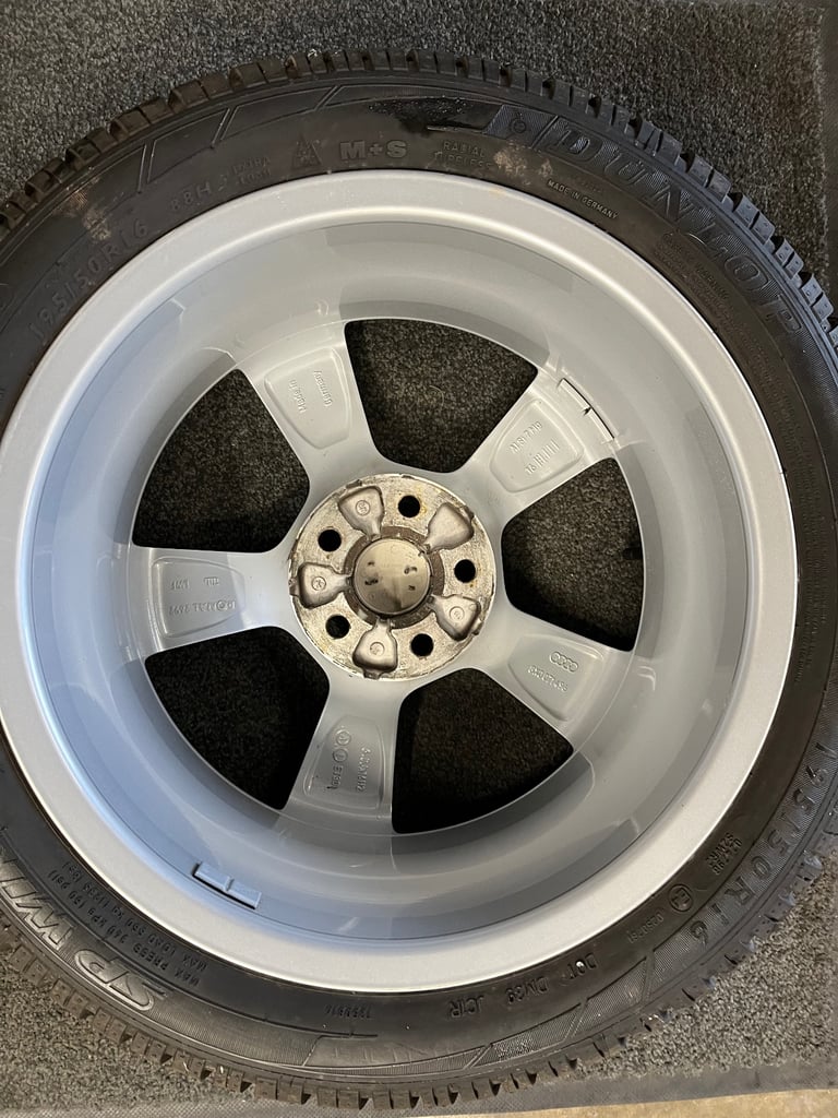 Audi A1 alloy wheels & winter tyres 195-50-16 as new alloy wheels 
