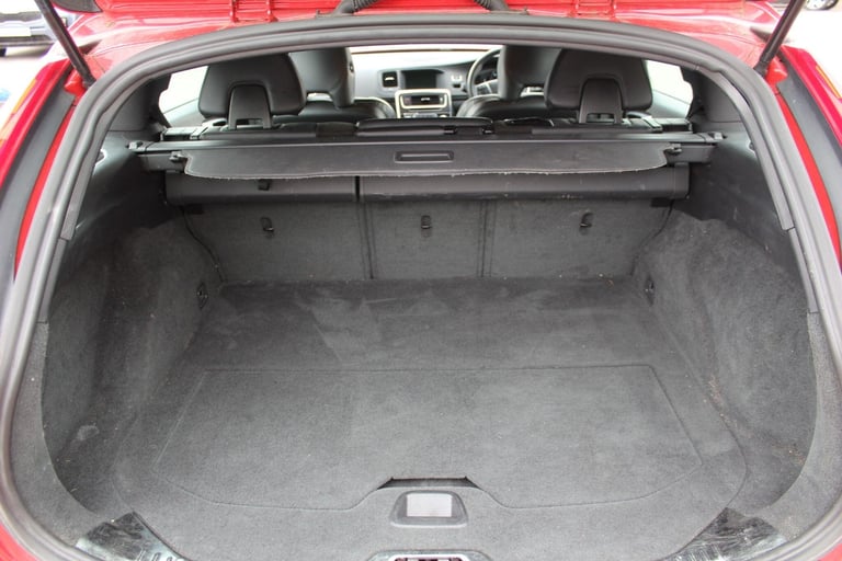 2013 Volvo V60 2.0 D4 R-Design Lux Nav Euro 5 (s/s) 5dr ESTATE Diesel Manual