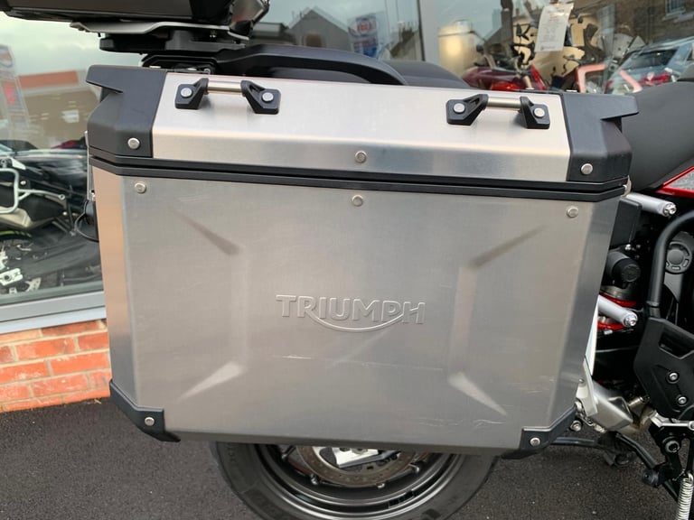 Triumph Tiger 900 GT Pro - ONE OWNER - 3212 MILES - HUGE SPEC