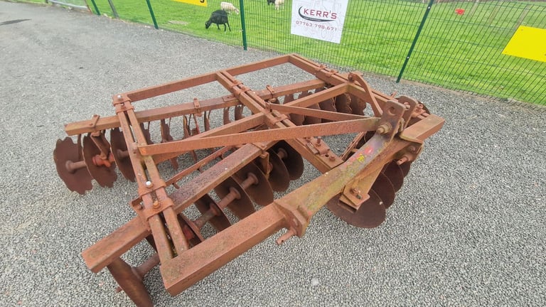 Tractor three point linkage discs 