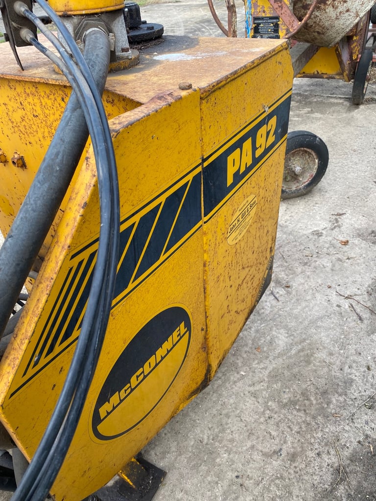 McConnell power arm PA92 hedge cutter
