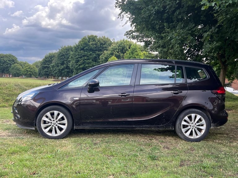 2014 Vauxhall Zafira 2.0 CDTi Exclusiv 5dr MPV Diesel Manual