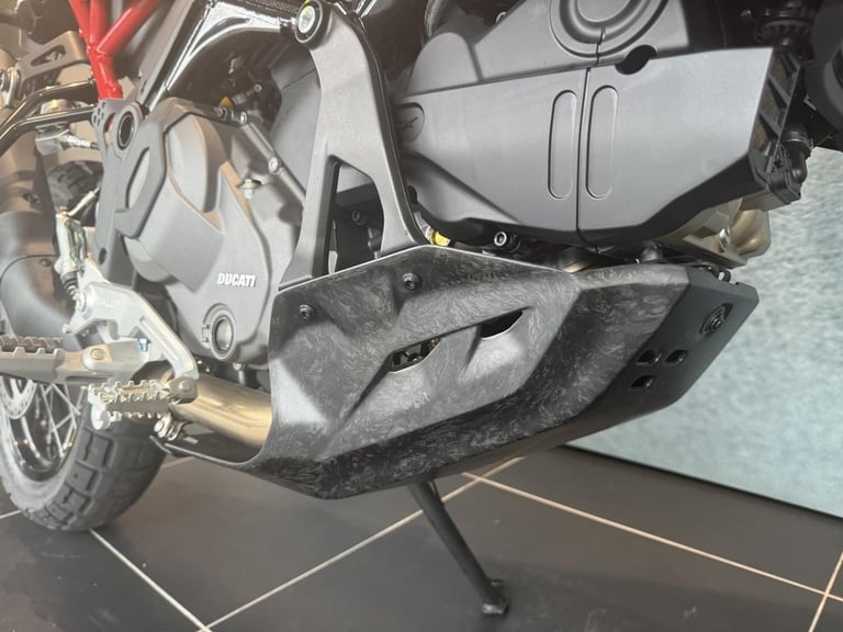 Brand New Ducati DesertX Rally – Huge Savings