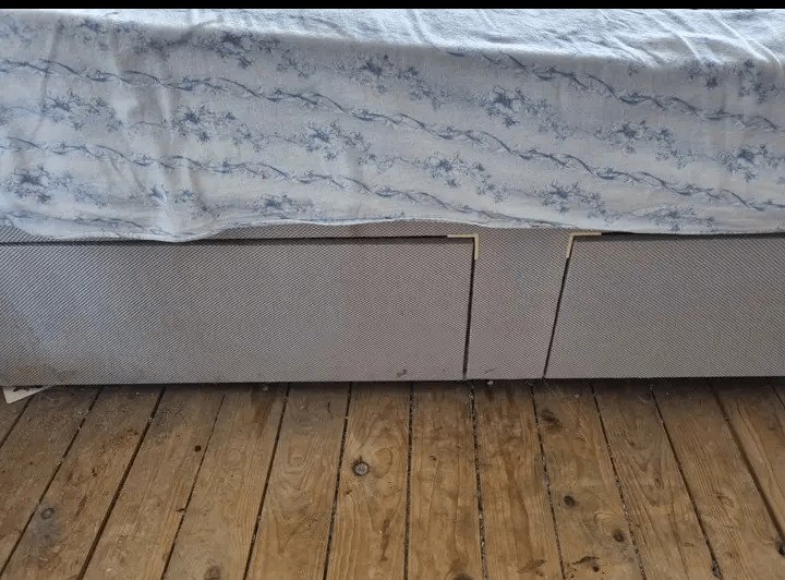Single divan bed with draws complete with mattress+good condition+DELIVERY 