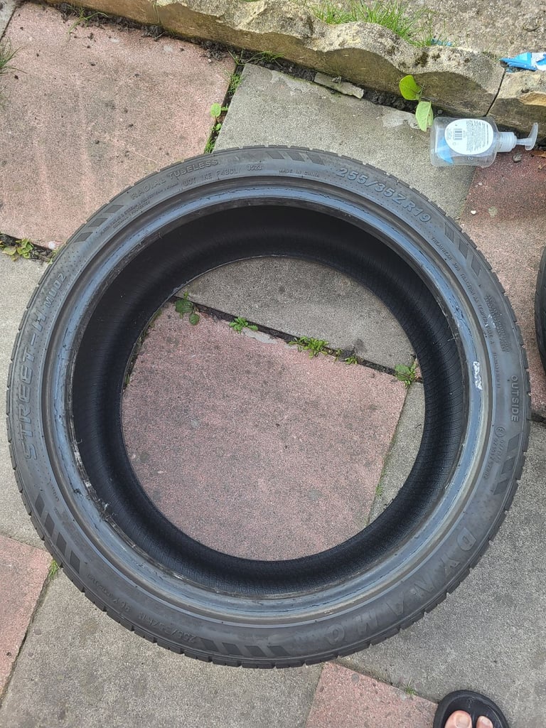 255/35/rz19 