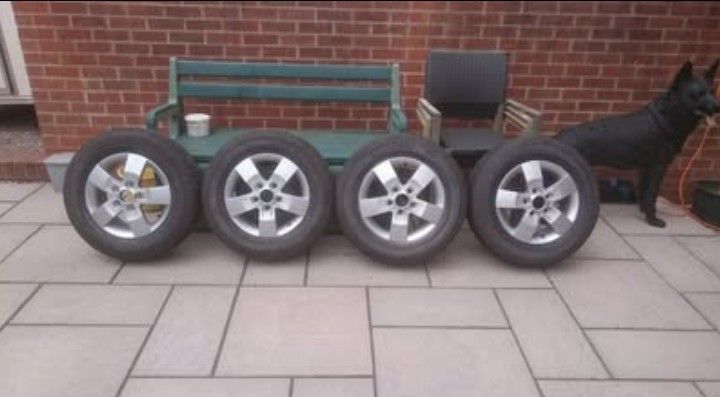 MOTORHOME DUCATO BOXER RELAY ALLOY WHEEL 205x70x15 TYRE 