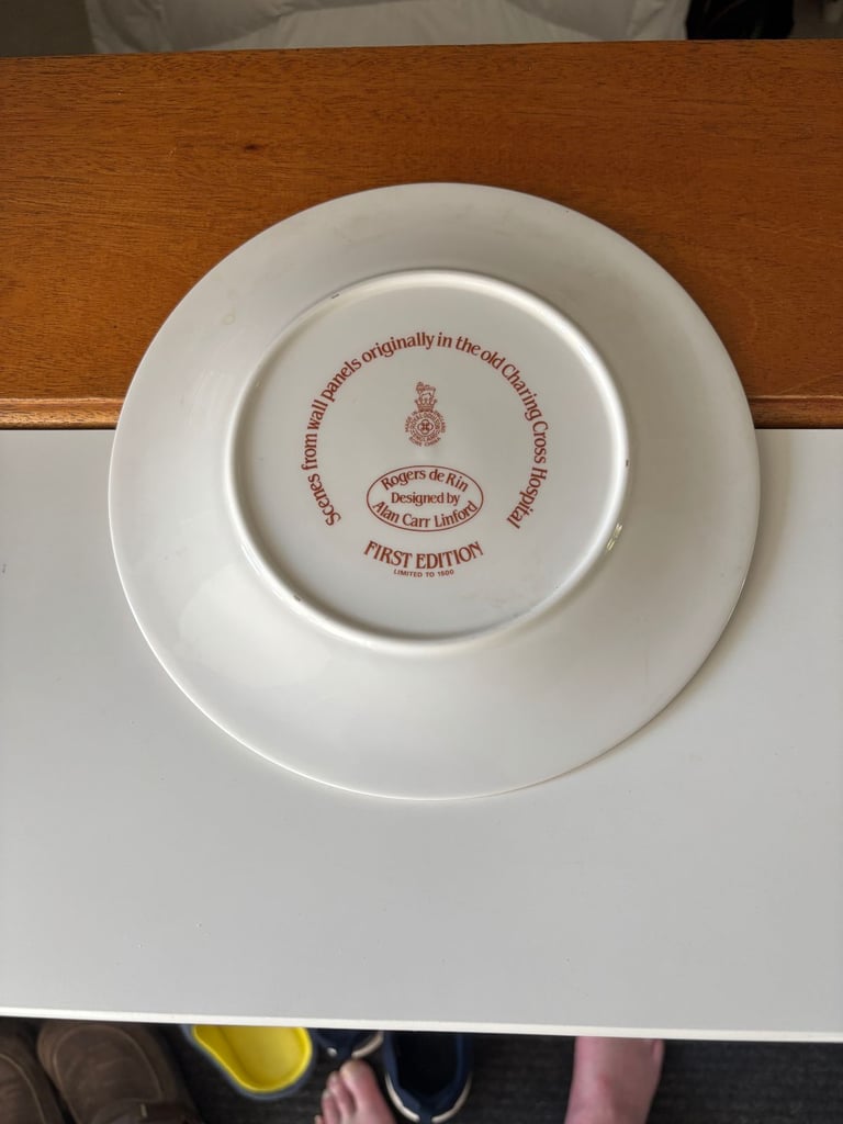 Royal Doulton Collector Plate Depicting Scene from Old Charing Cross Hospital