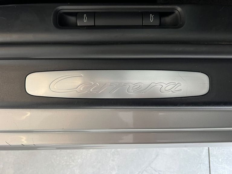 2005 Porsche 911 3.6 997 Carrera Coupe 2dr Petrol Manual (266 g/km, 325 bhp) Coupe Petrol Automatic