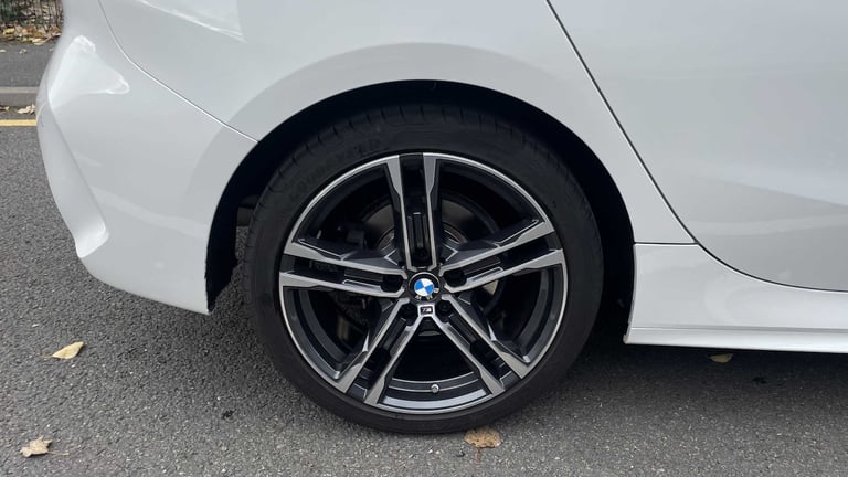 2023 BMW 1 Series 118i [136] M Sport 5dr [Live Cockpit Professional] HATCHBACK PETROL Manual