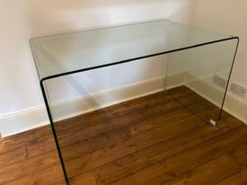HABITAT tempered glass desk