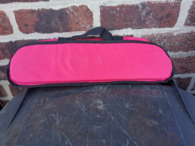 Renault car kit £25 OVNO 