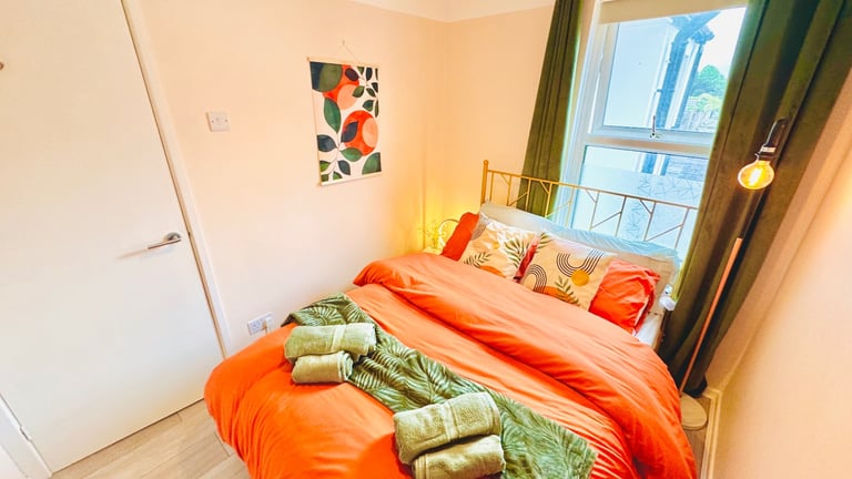 Short medium long term house east Belfast property rent to let 