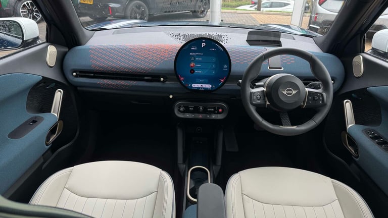  MINI Aceman 160kW SE Exclusive 54kWh 5dr Auto Hatchback Electric Automatic