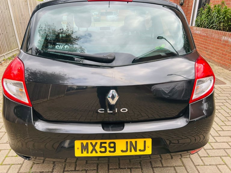 image for RENAULT CLIO 2010, MANUAL 1.1, VERY LOW MILEAGE 28000, LOW EMISSION, 1 PREVIOUS OWNER