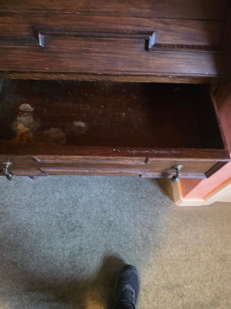 Writing desk
