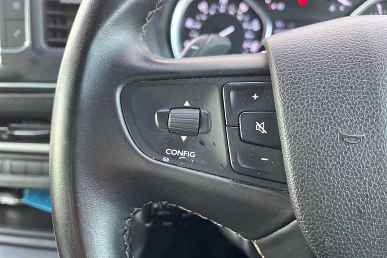 2023 Peugeot Traveller Business VIP 2.0 BlueHDi Diesel Automatic Start/Stop (180ps) MPV Diesel Au...