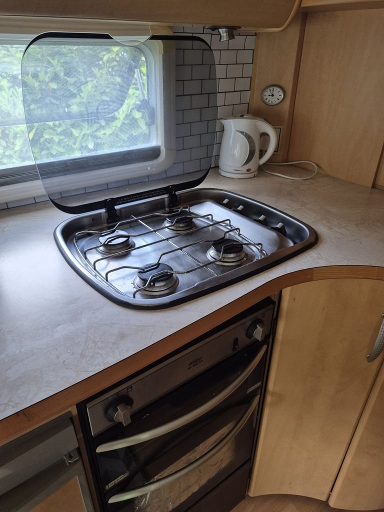 2006 bailey senator for sale fixed bed 