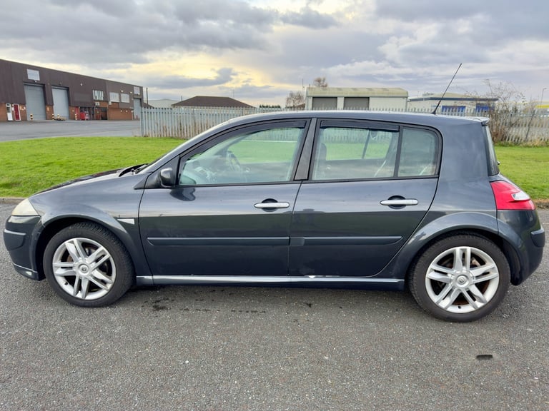 Renault Megane 2.0 GT Turbo (192bhp)