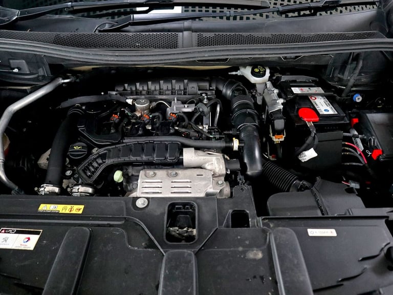 2020 Peugeot 5008 1.2 Allure Puretech 5DR MPV Petrol MPV Petrol Automatic